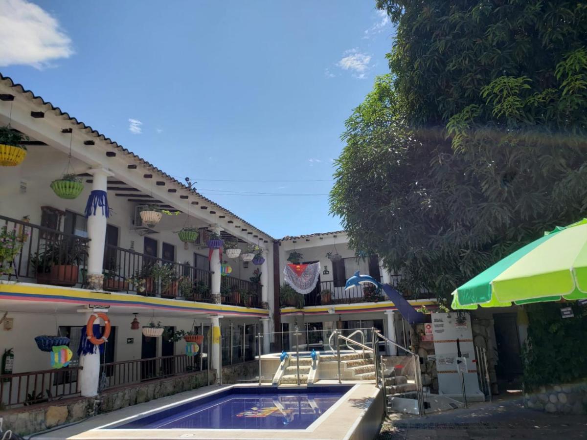 Hotel Villa Maritza Melgar Extérieur photo