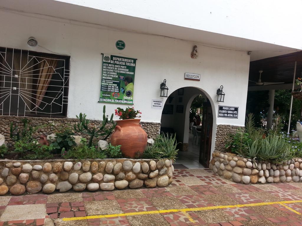 Hotel Villa Maritza Melgar Extérieur photo